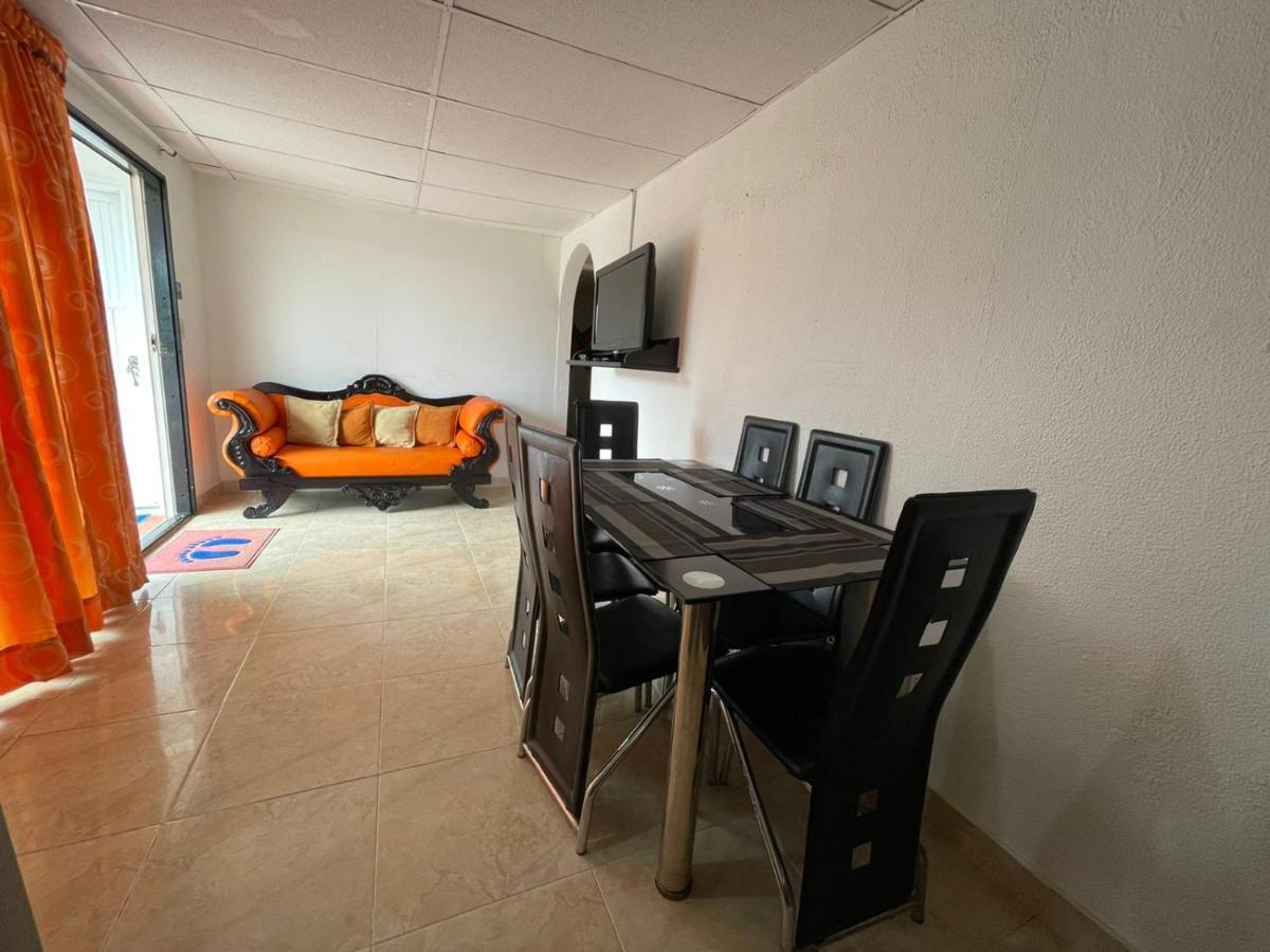 Apartamentos Chuchos Place San Andres  Exterior photo
